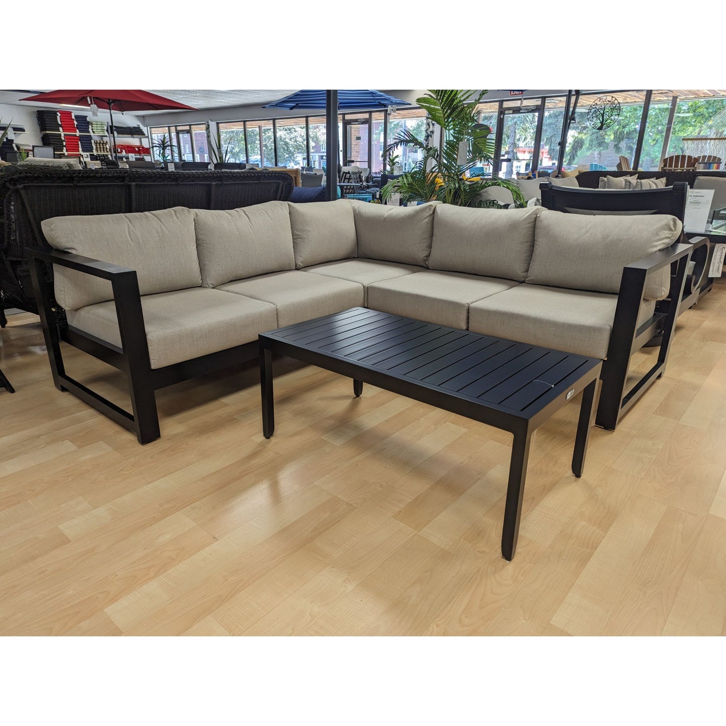 Wynn Deep Seating Set