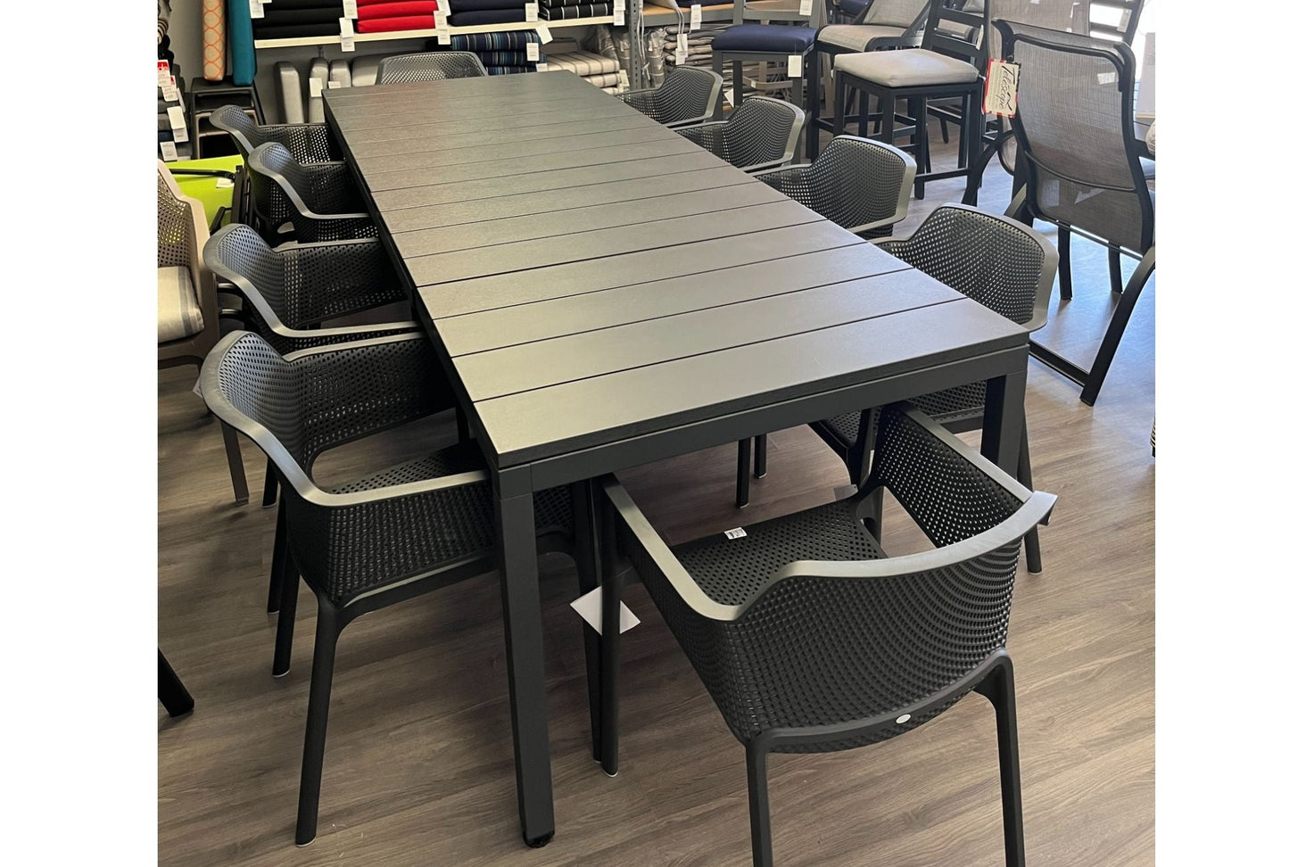Net Dining Set