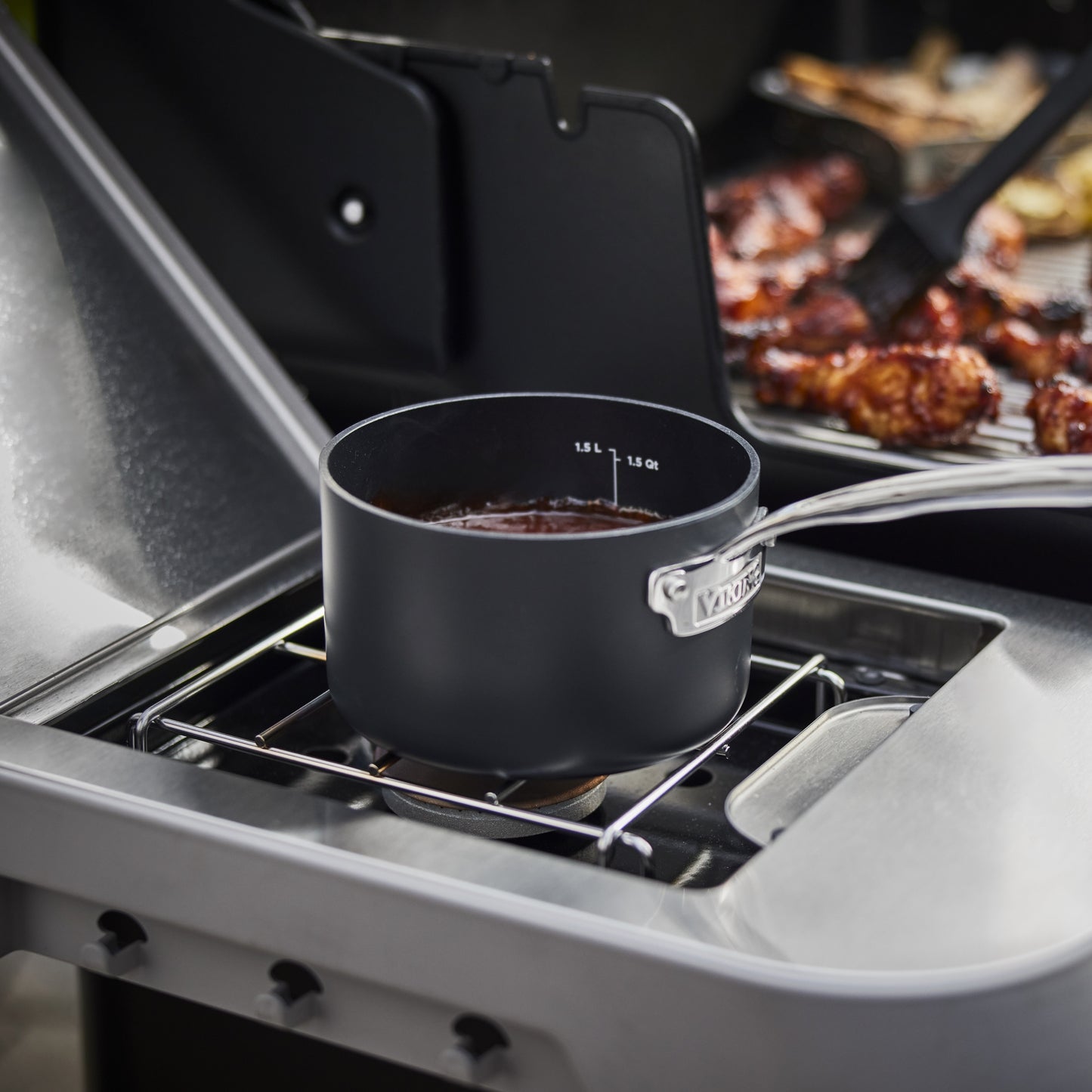 Weber Genesis SP-E-335 BBQ with Stainless Steel Grill Gates and Side Burner