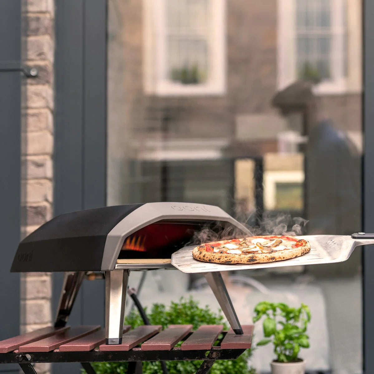 Ooni Koda Gas Powdered Pizza Oven – Sun Country Patio Furniture