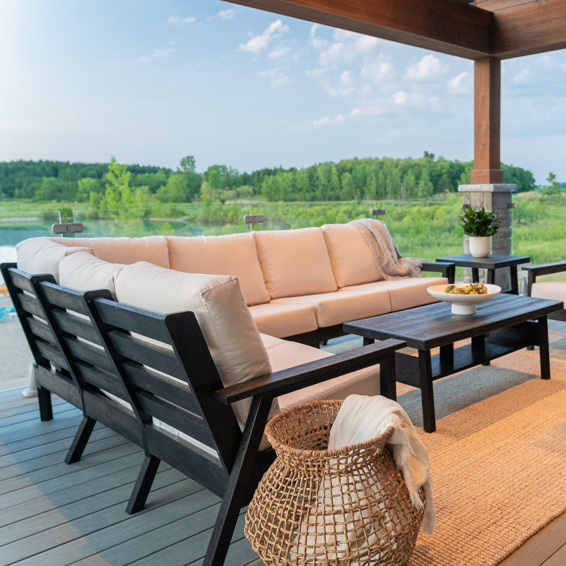 Patio Furniture Burlington and St. Catharines Sun Country Patio Furniture