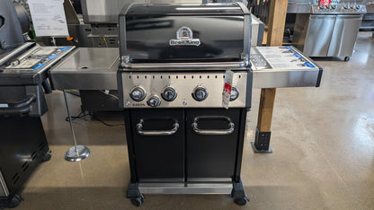 Broil King BARON 440 PRO BBQ with Side Burner