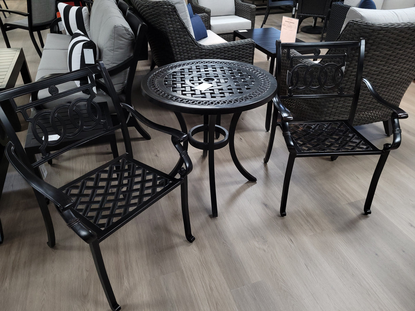 Verona Bistro Set