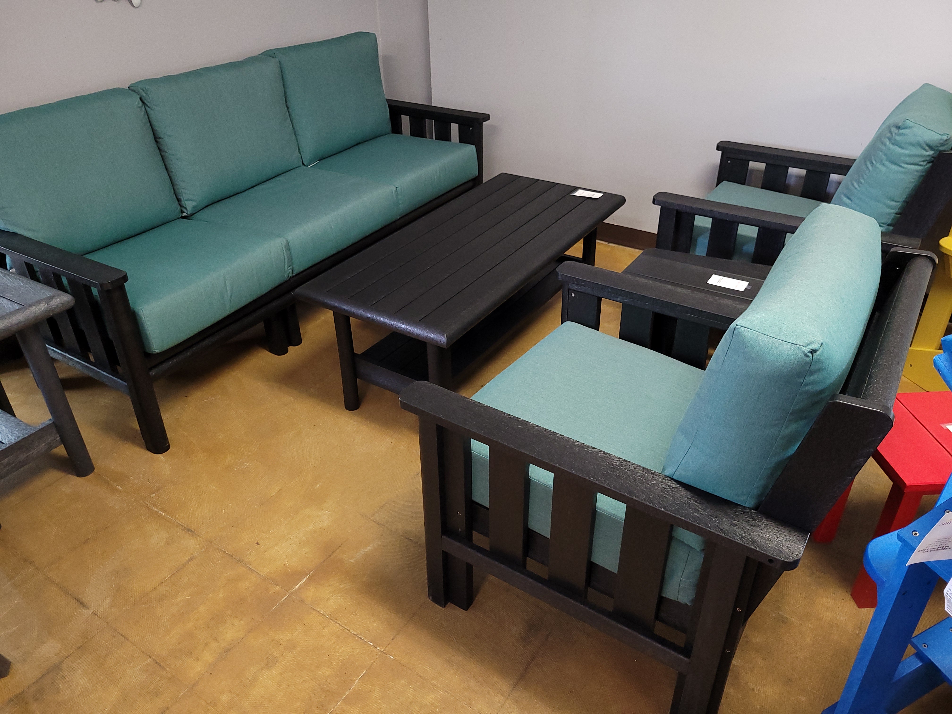 CR Plastics Stratford Deep Seating Set Sun Country Patio Furniture