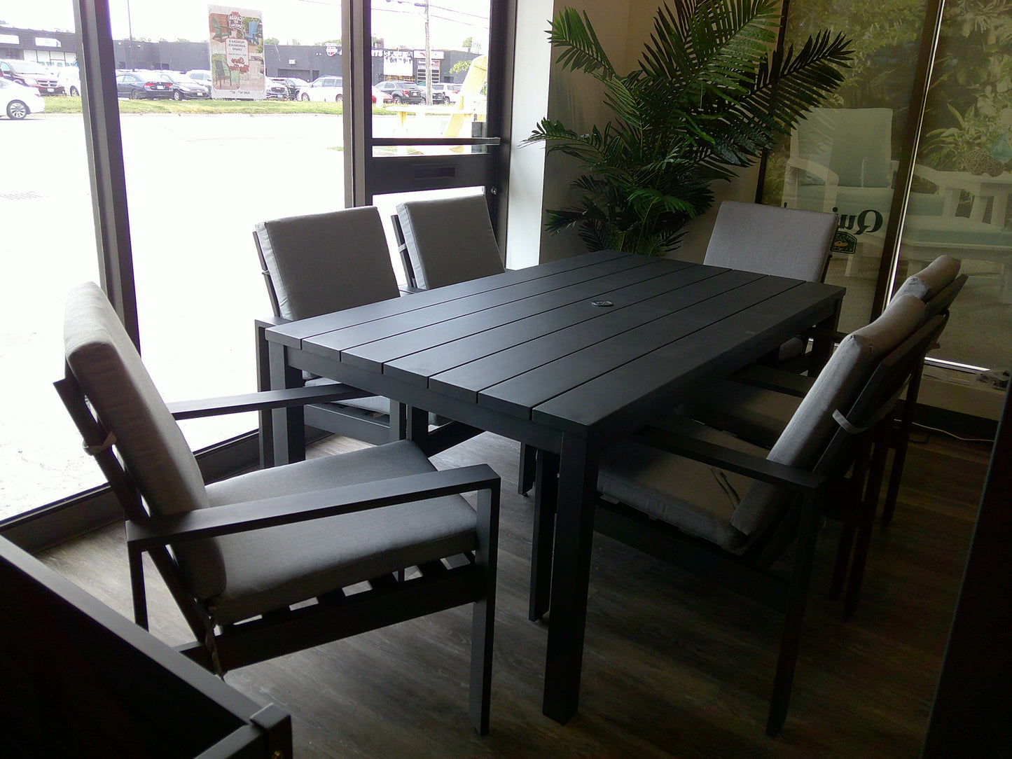 Alassio Dining Collection