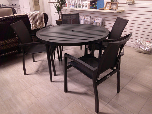 Harbour Dining Collection