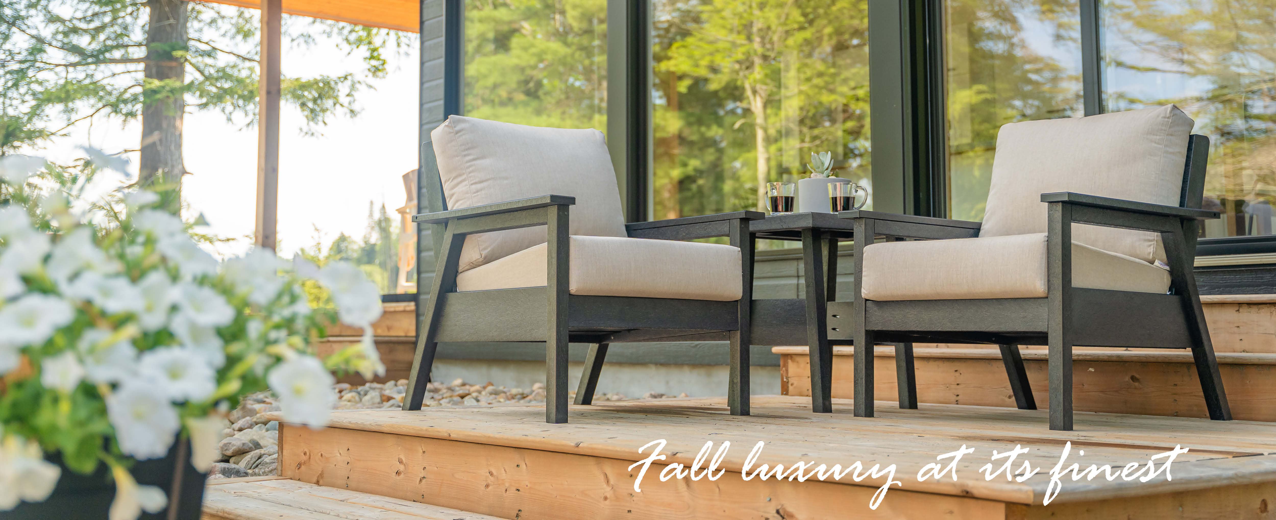 Patio Furniture Burlington and St. Catharines Sun Country Patio Furniture