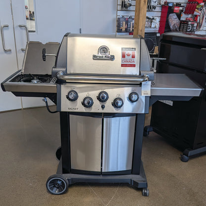 Broil King Signet 390 NG
