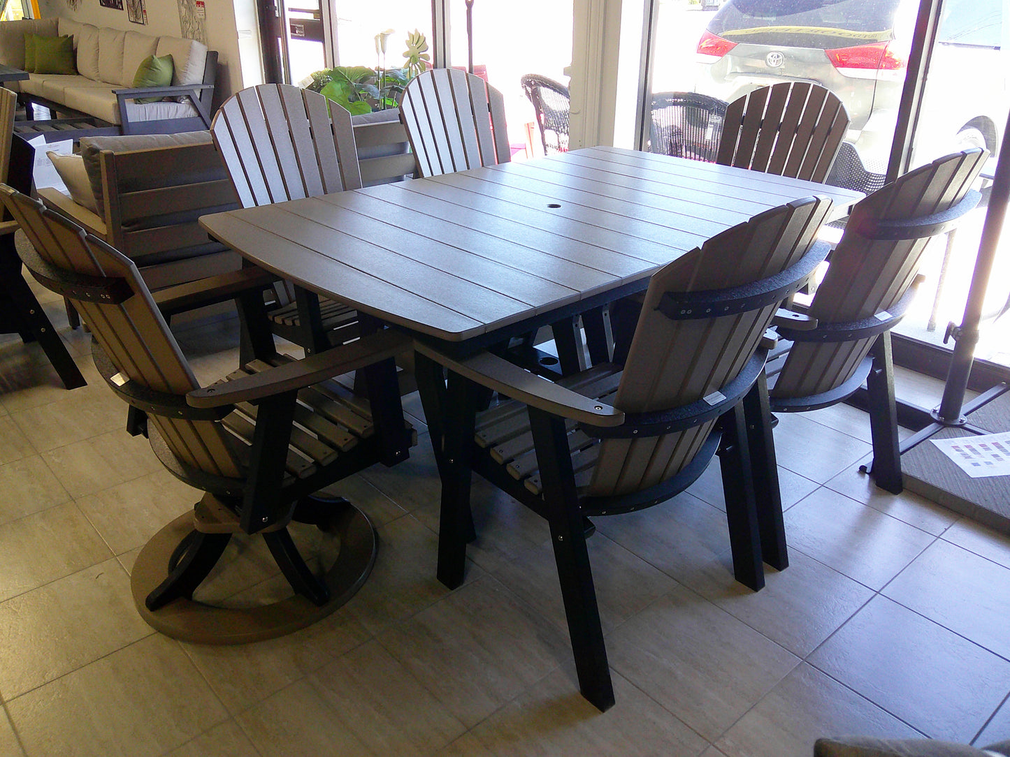 Berlin Gardens Comfo Dining Set