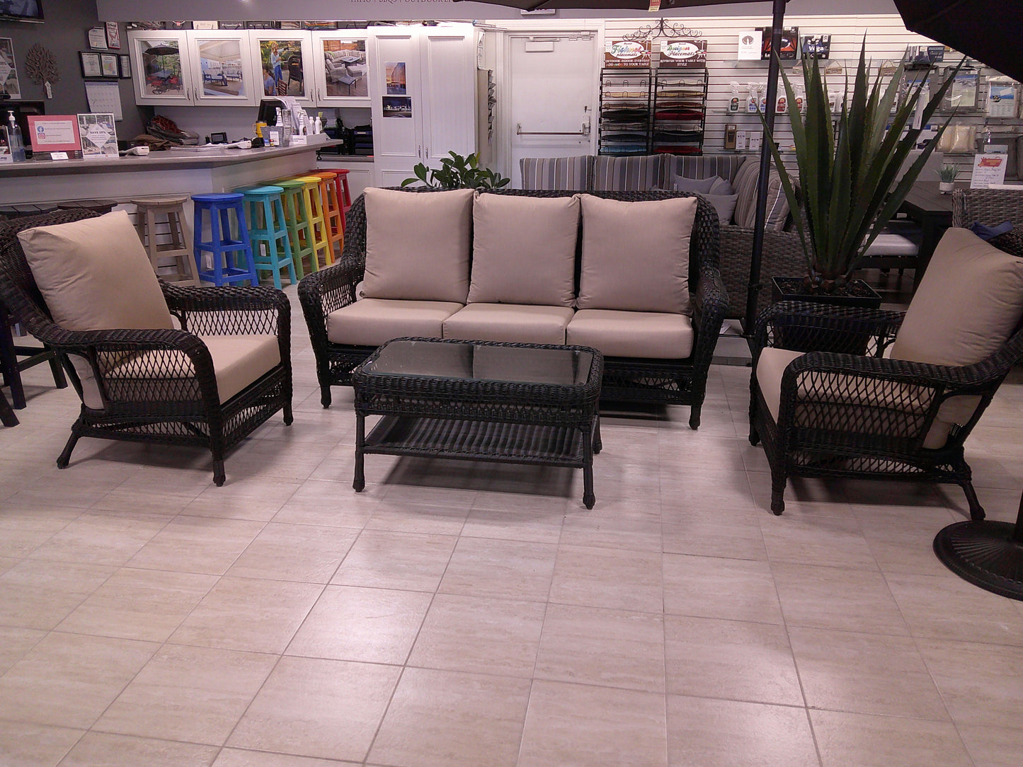 Regal Deep Seating Set