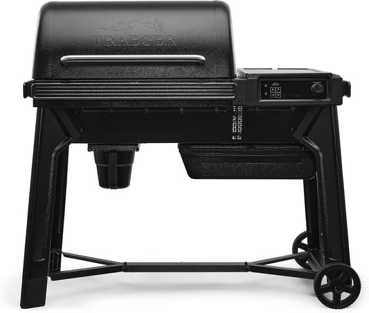 Traeger Woodbridge Pellet Grill