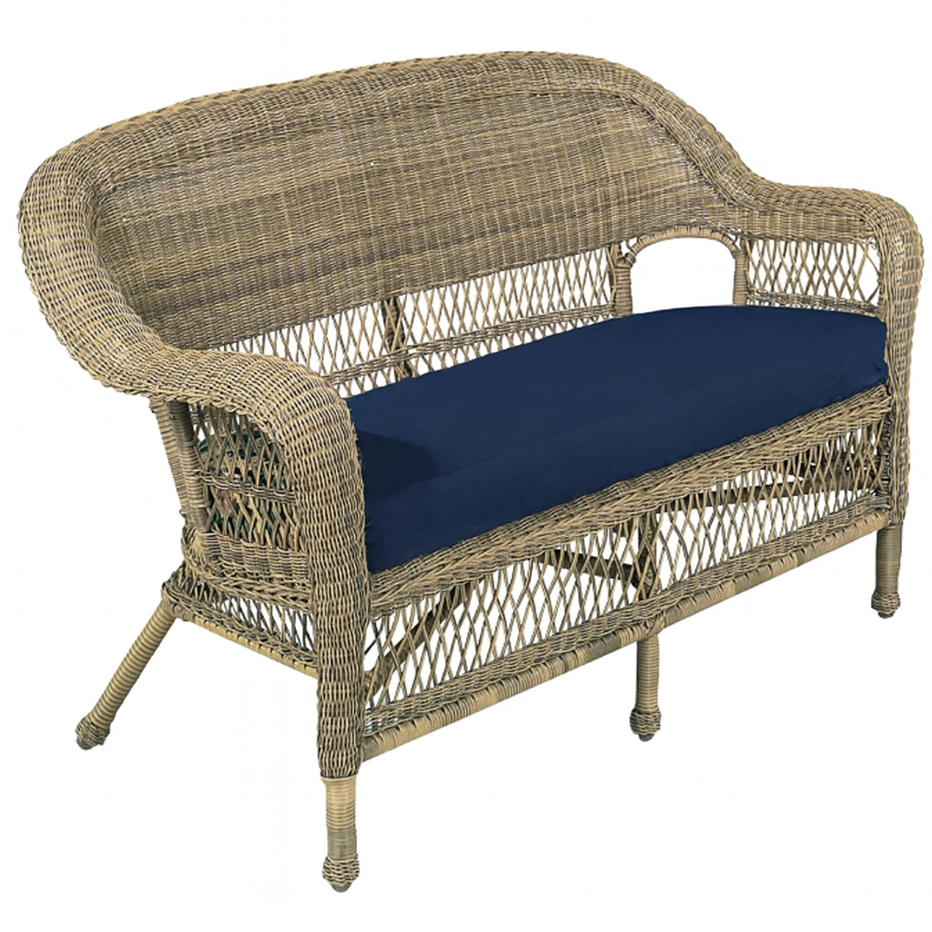 Freeport Wicker Loveseat